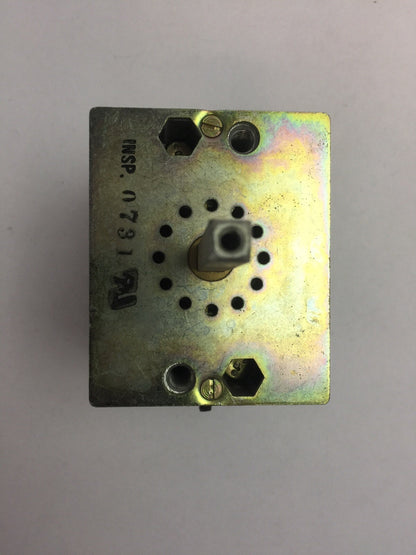 WESTINGHOUSE 505A702G04 TYPE W2 SWITCH 600V 20A ROTARY SWITCH NO HANDLE
