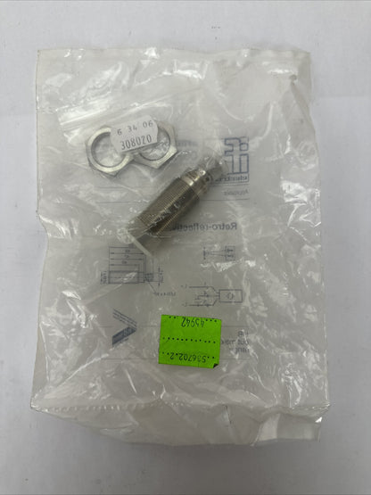 IFM ELETRONICS OGP201 RETRO-REFLECTIVE SENSOR EFECTOR 200 OGP-HPKG/US100