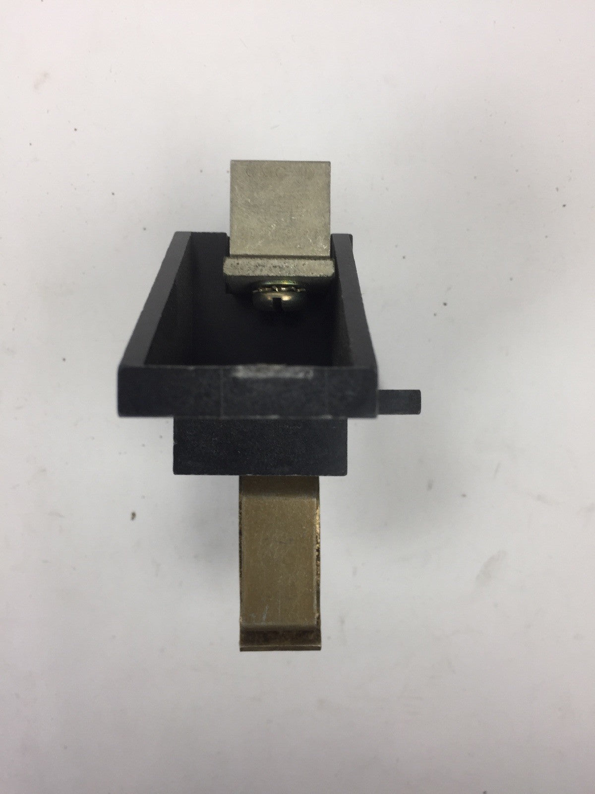 WESTINGHOUSE 2528D04G03 BUS DUCT NEUTRAL STAB 110 AMP 300 VAC