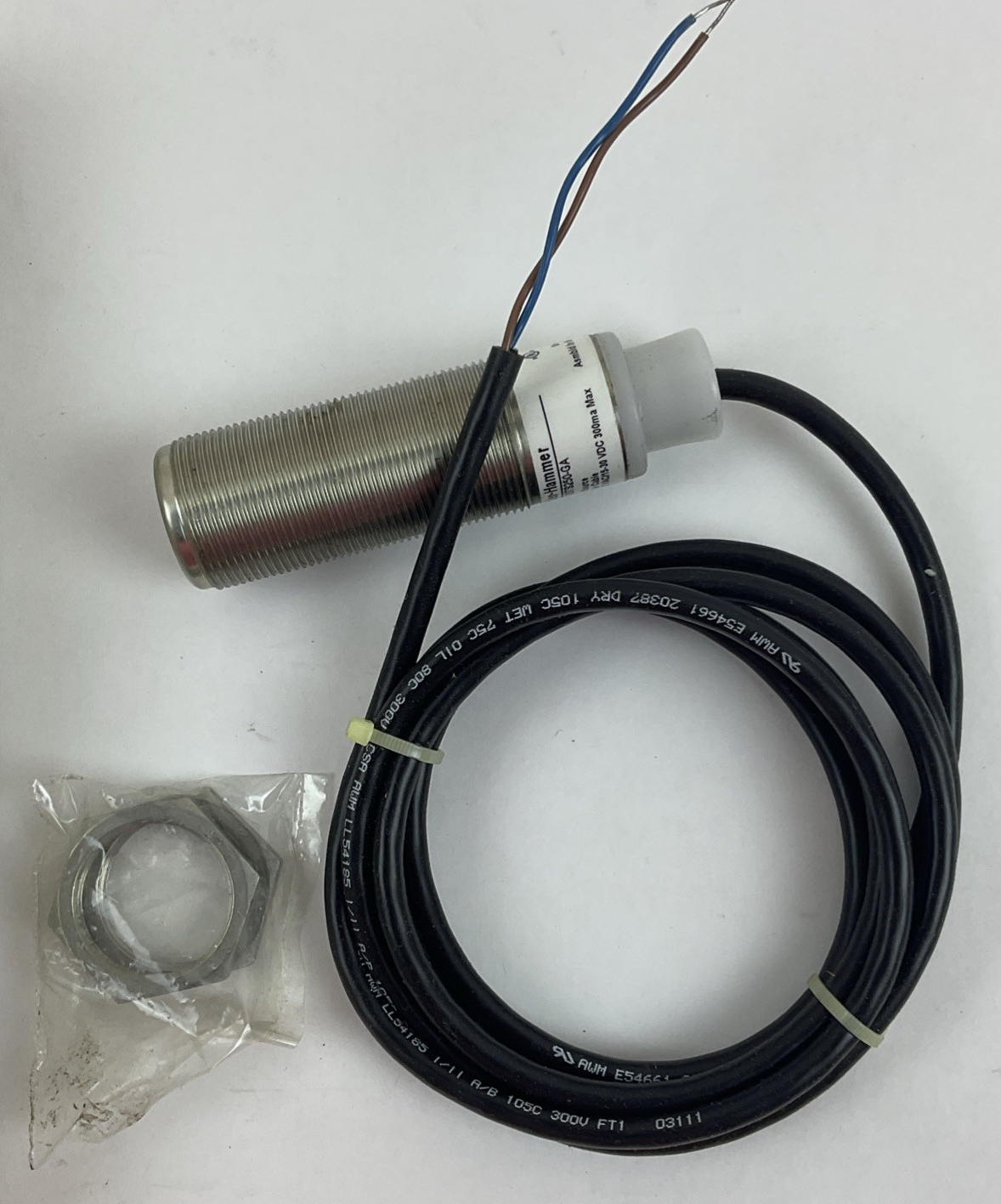 EATON E58-30T5250-GA PHOTOELECTRIC SENSOR 132VAC 30VDC