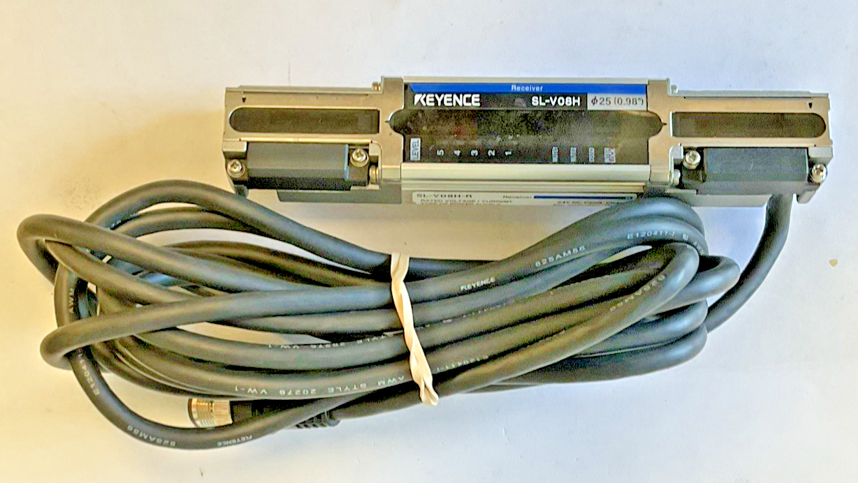 KEYENCE SL-V0H-T / SL-V08H-R  TRANSMITTER AND  RECIEVER 24VDC WITH CABLES