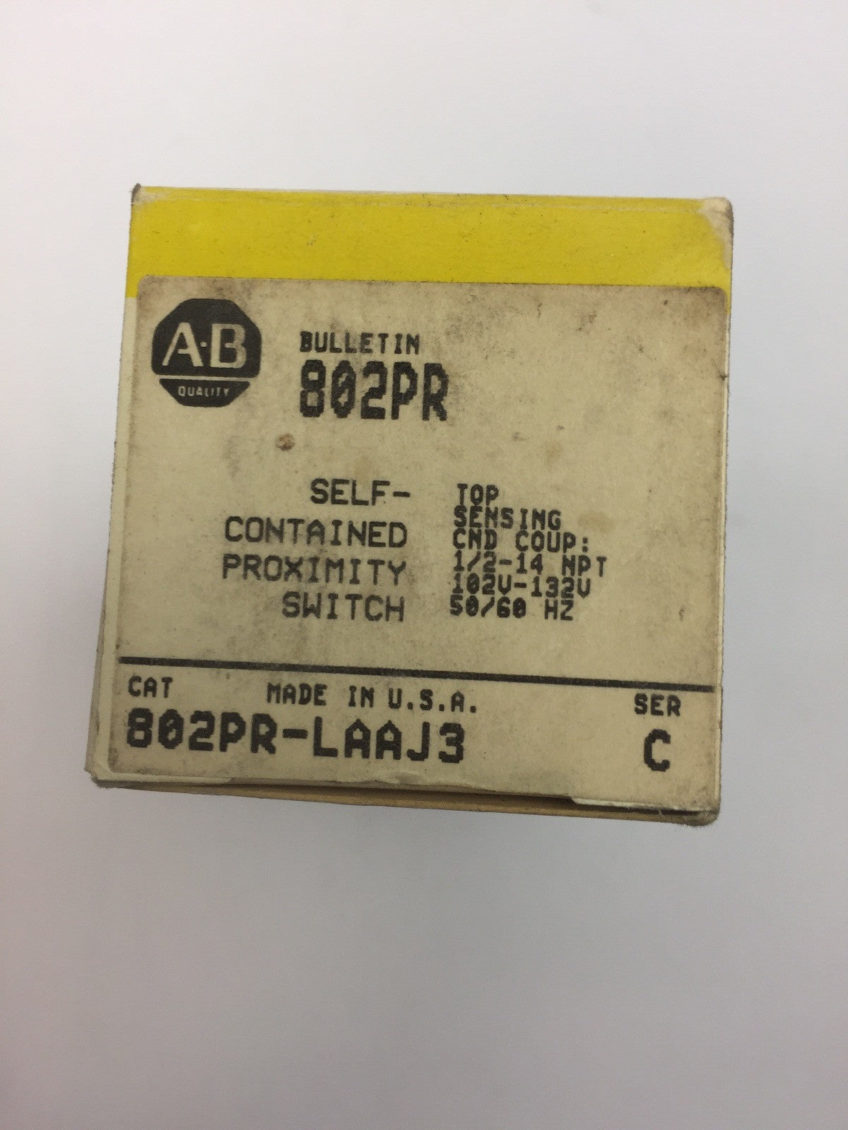 ALLEN BRADLEY 802PR-LAAJ3 SELF-CONTAINED PROXIMITY SWITCH 102V-132V 50/60 HZ