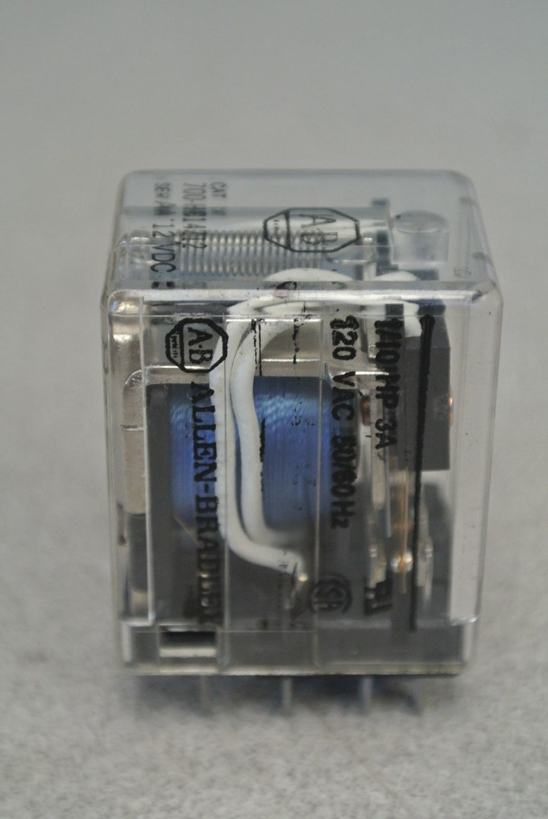ALLEN-BRADLEY 700-HC14Z12 Ser. A / TYPE H CONTROL RELAY / NEW SURPLUS