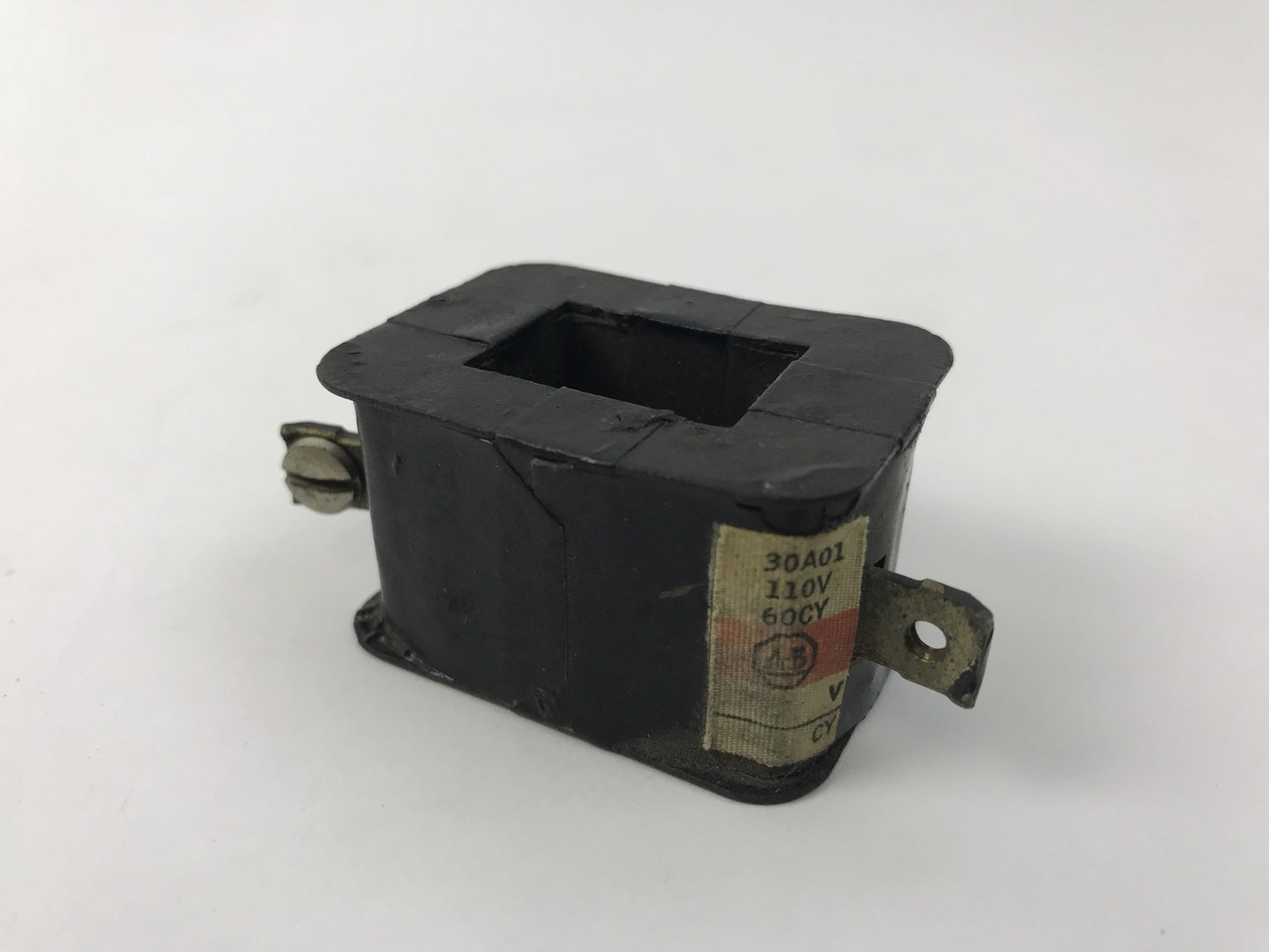 Allen Bradley 30A01 Coil New 110 V 60 Cy No Screws