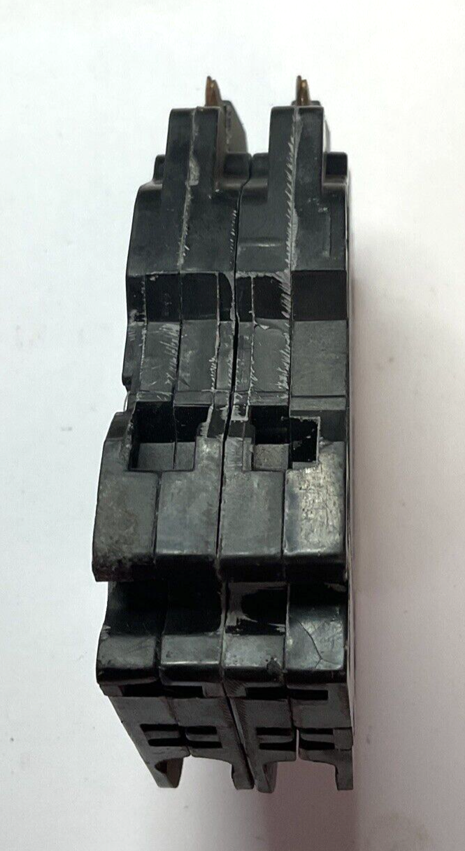 FEDERAL PACIFIC NC230 CIRCUIT BREAKER 30A 120/240VAC  2POLE TYPE NC