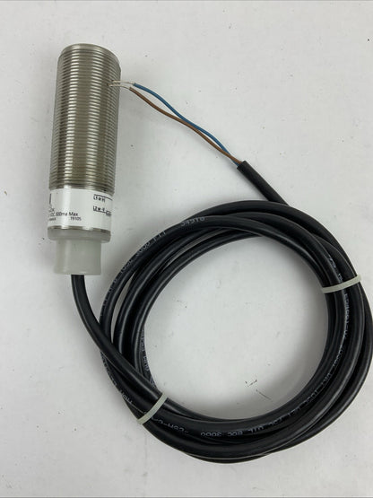 EATON E58-30DP150-ED 90-132VAC 18-50VDC 300ma PHOTOELECTRIC SENSOR