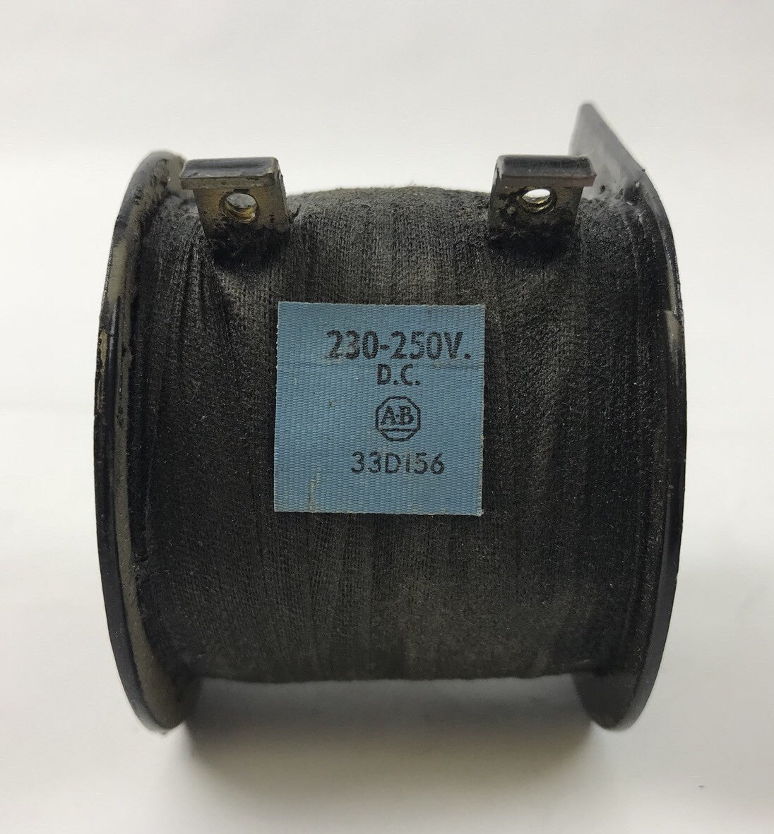 Allen Bradley 33D156 Coil  230-250 V D.C. Used