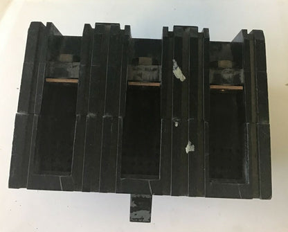 SQUARE D FHL 36030-V CIRCUIT BREAKER 600VAC 30AMP