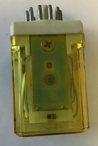 IDEC RR3PA-L RELAY 120VAC ***LOTOF3***