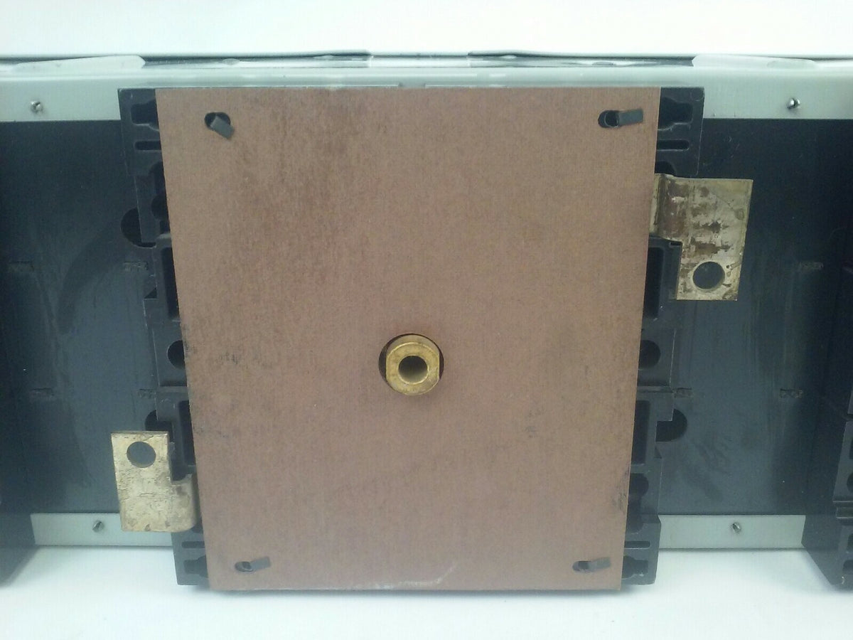 ITE V7E3611R TWIN FUSIBLE VACU BREAK PANELBOARD SWITCH 600V 30A 20HP 3P 3PH