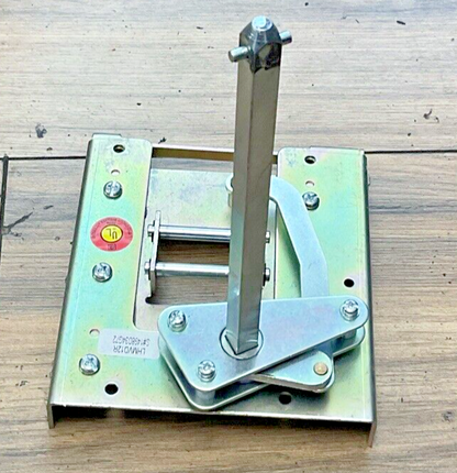 CUTLER HAMMER LHMVD12R OPERATOR MECHANISM