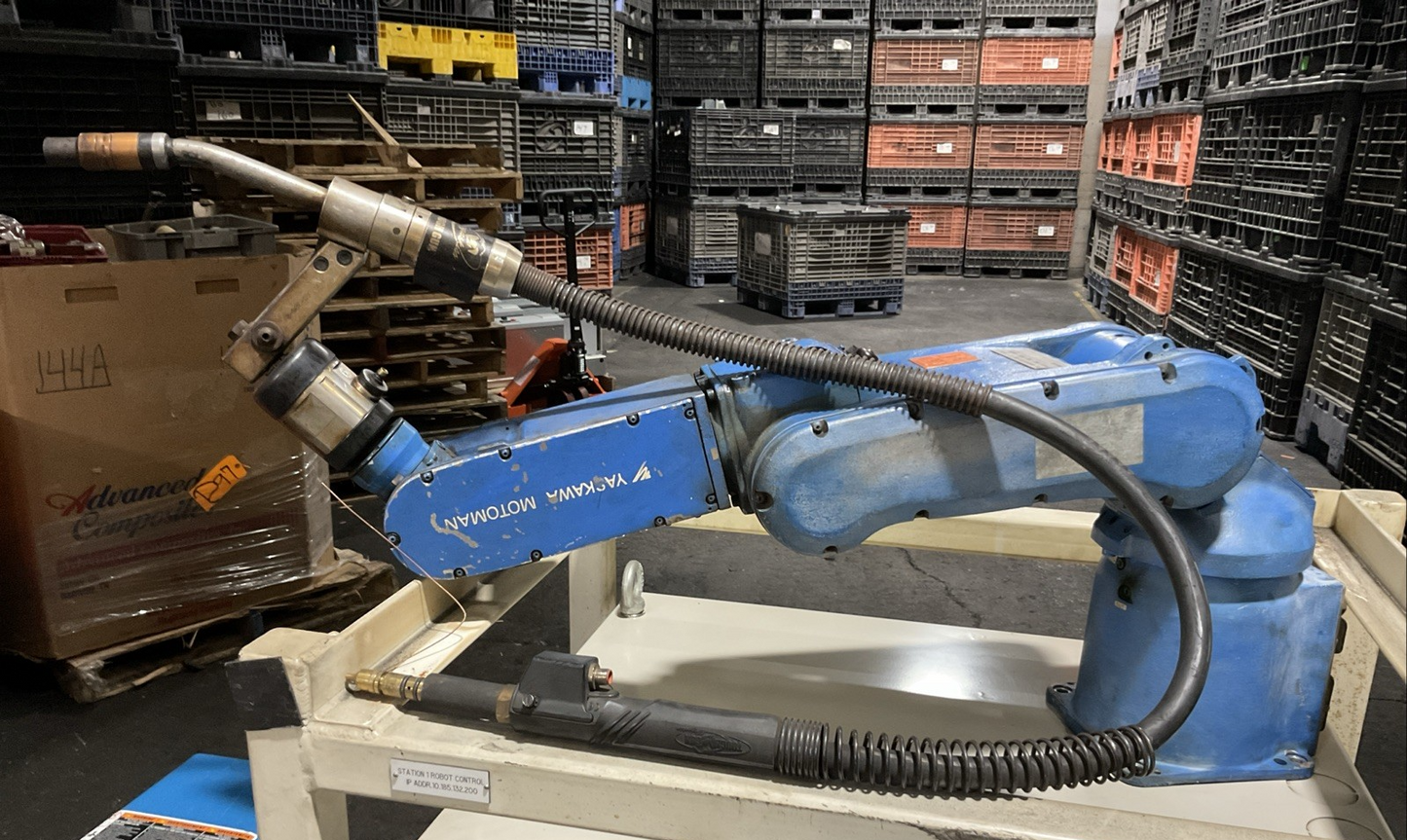 YASKAWA YR-MH00005-E10 WELDING DX100/MH5 TYPE ERDR-MH00005-B32 3PH 480V 50/60HZ