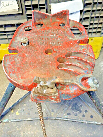 RIDGID - 700-12 - POWER DRIVE PIPE THREADER W/ STAND/BUCKET/DIE HEADS +SEE BELOW