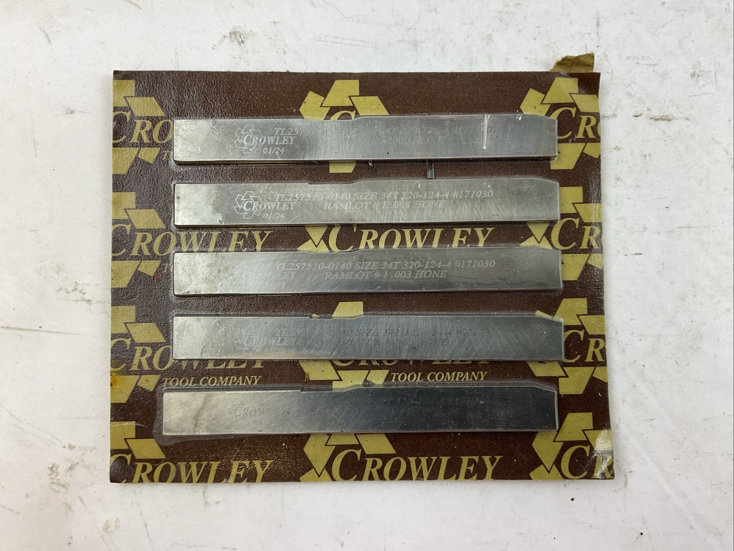 CROWLEY TL257510-0140 SIZE 34T 320-124-4 #171030 RAMLOT #1.003 HONE (LOT OF 5)