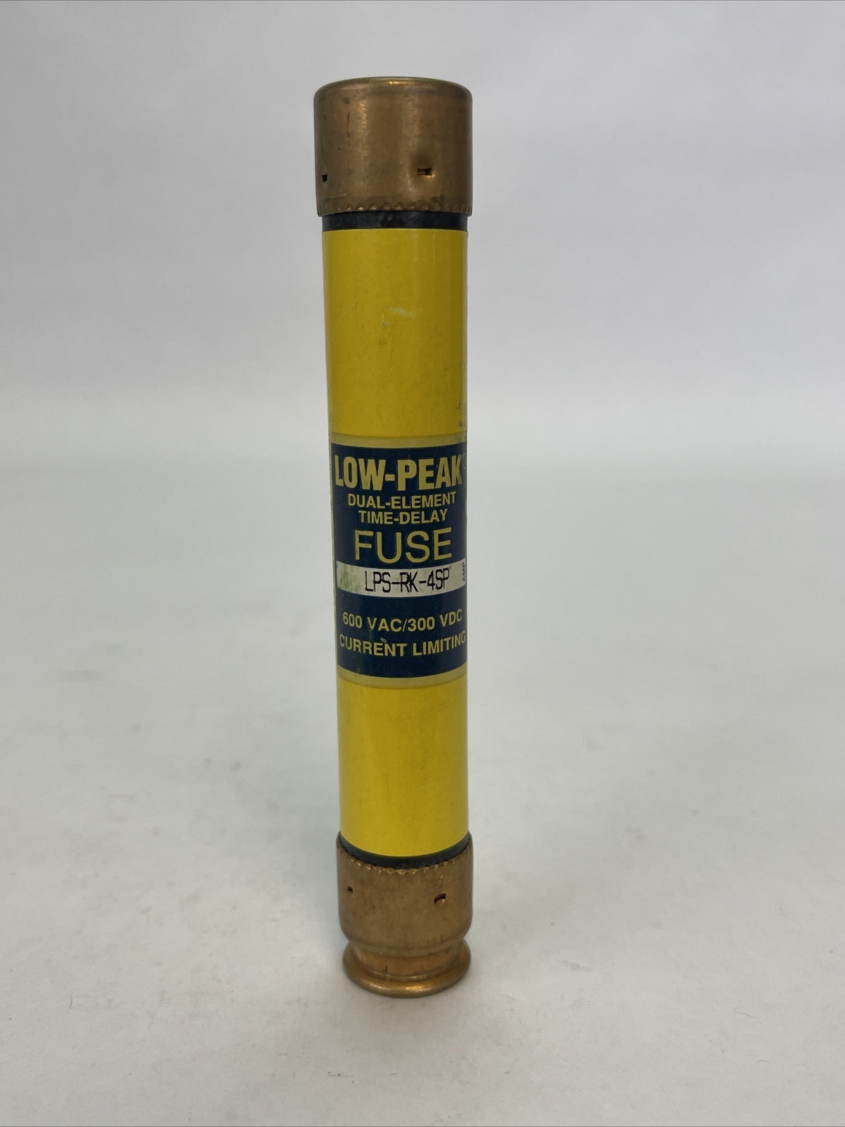 COOPER BUSSMANN LPS-RK-4SP LOW-PEAK DUAL ELEMENT FUSE 600VAC 300VDC (LOT OF 3)