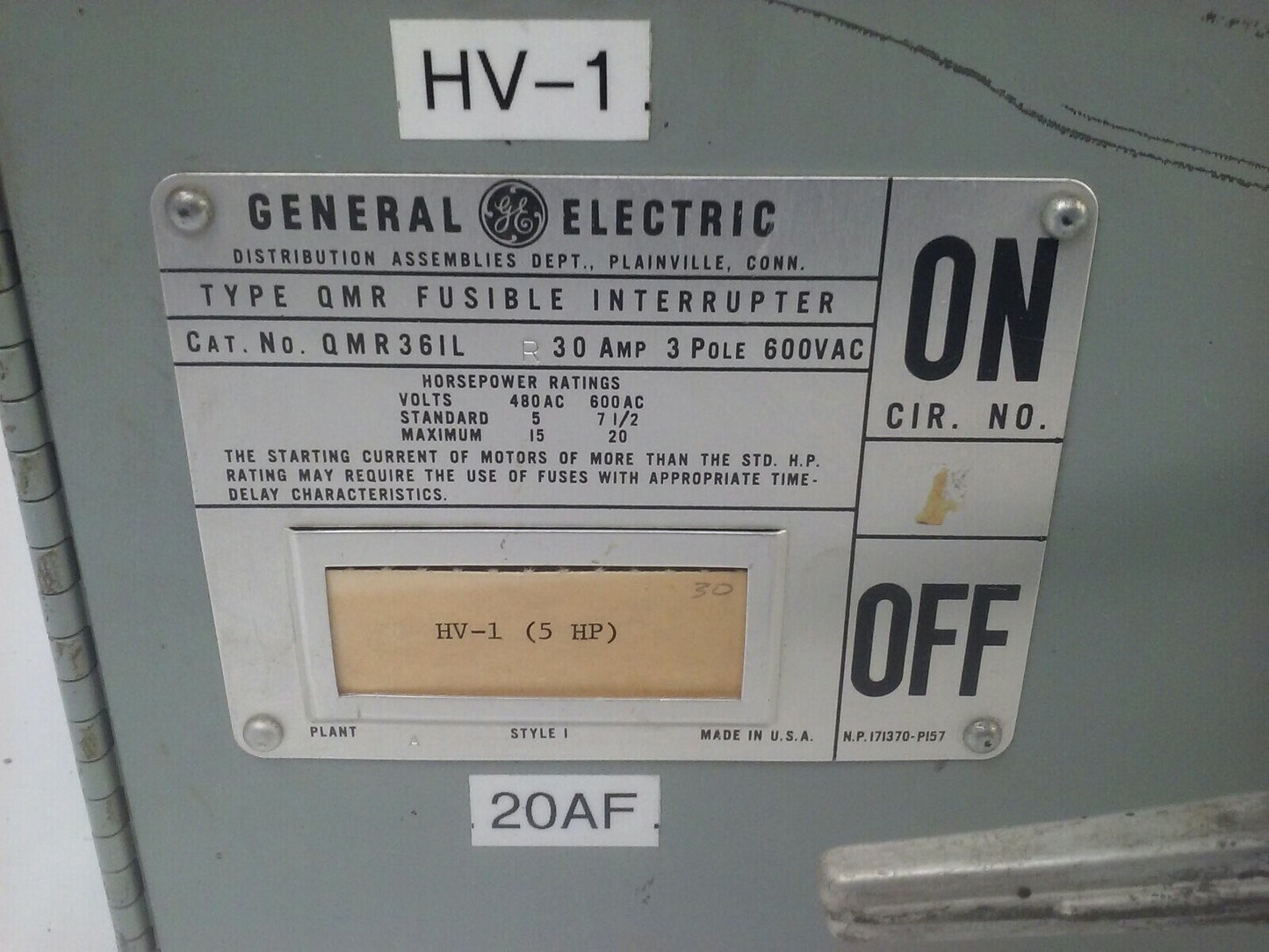 GE TYPE QMR QMR361L QMR361R TWIN FUSIBLE INTERRUPTER SWITCH 30A  600V W/HARDWARE