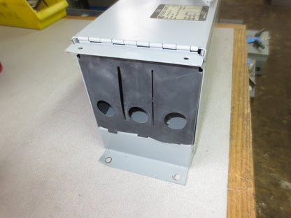 CHALLENGER FCST3211R TWIN PANELBOARD SWITCH - 30A, 240V, 3-POLE