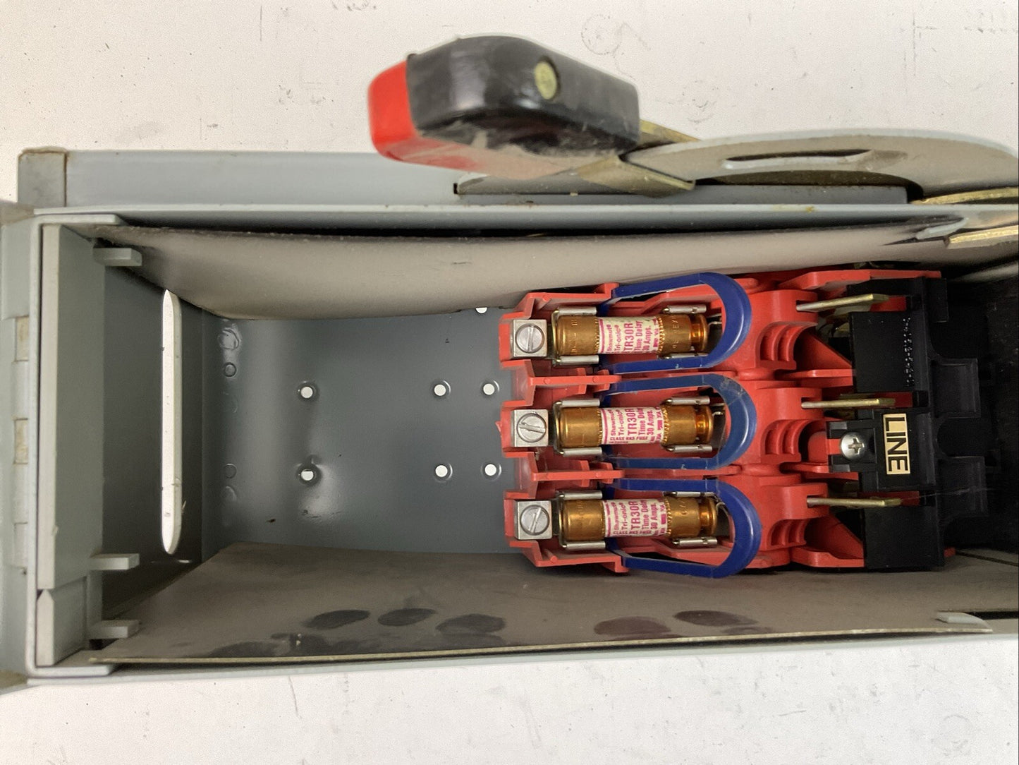 SQUARE D QMB-321-TW PANELBOARD TWIN SWITCH SER E1 240VAC 3POLE 30AMP 3PH 7-1/2HP