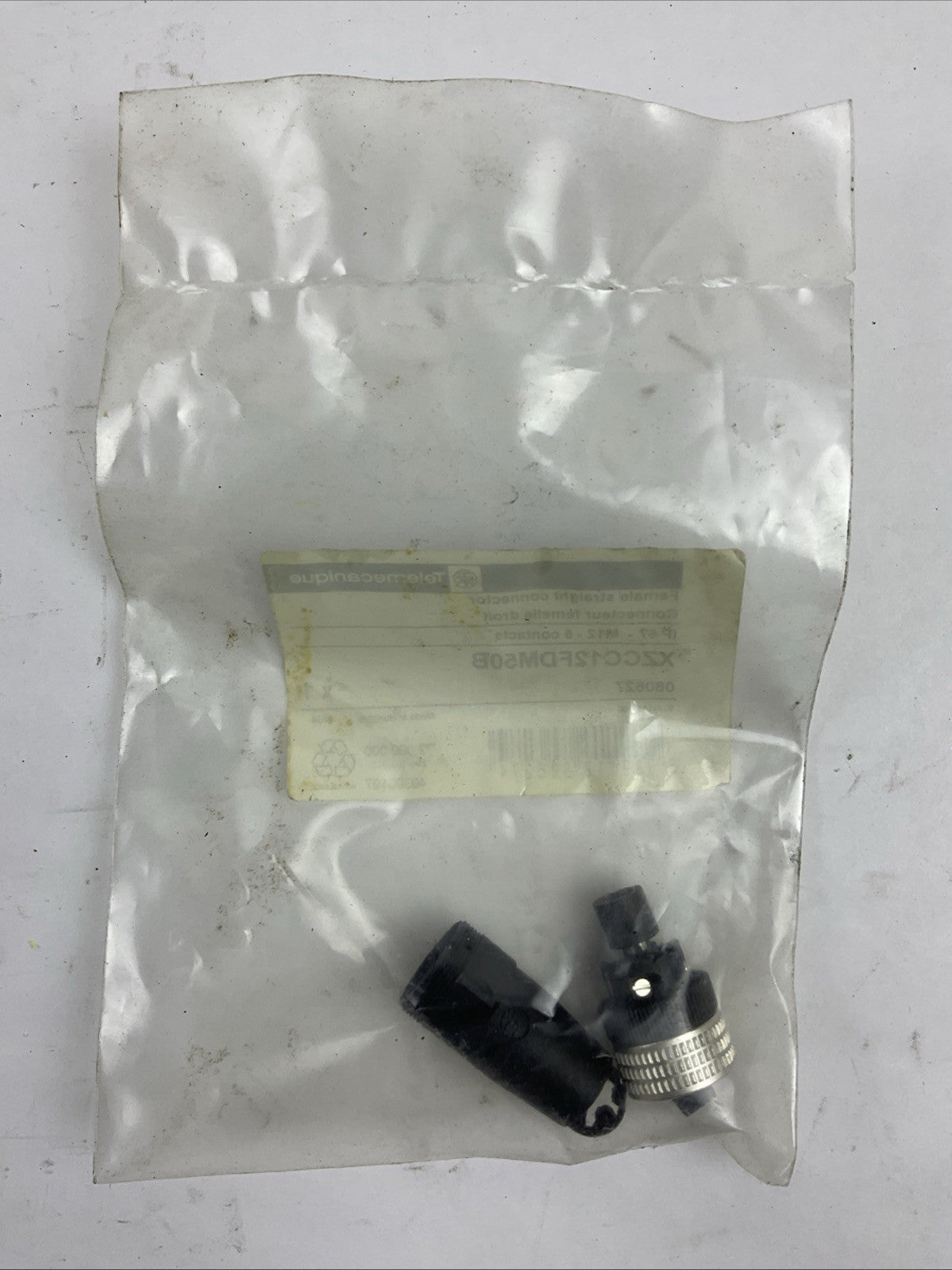 TELEMECANIQUE XZCC12FDM50B FEMALE STRAIGHT CONNECTOR