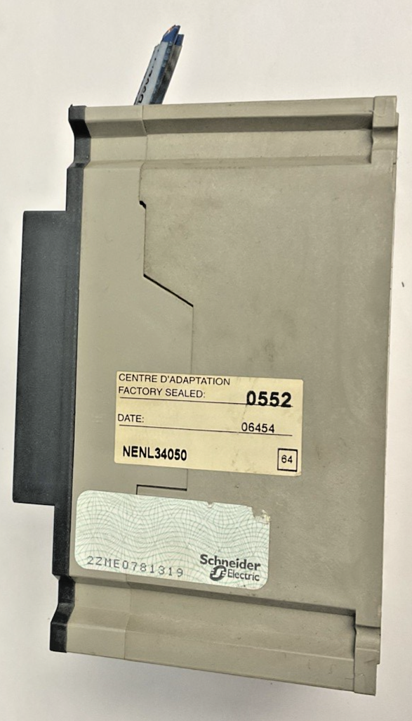 MERLIN GERIN NSE100N NENL34050 CIRCUIT BREAKER 50A 480V *SHUNT WIRE LENGTH VARY*