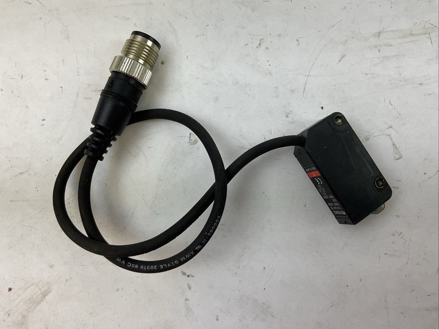 KEYENCE PZ-M53 PHOTOELECTRIC SENSOR TRANSMITTER 24VDC
