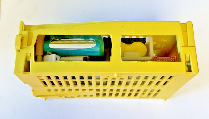 FANUC A06B-6061-C301 RECHARGEABLE BATTERY UNIT