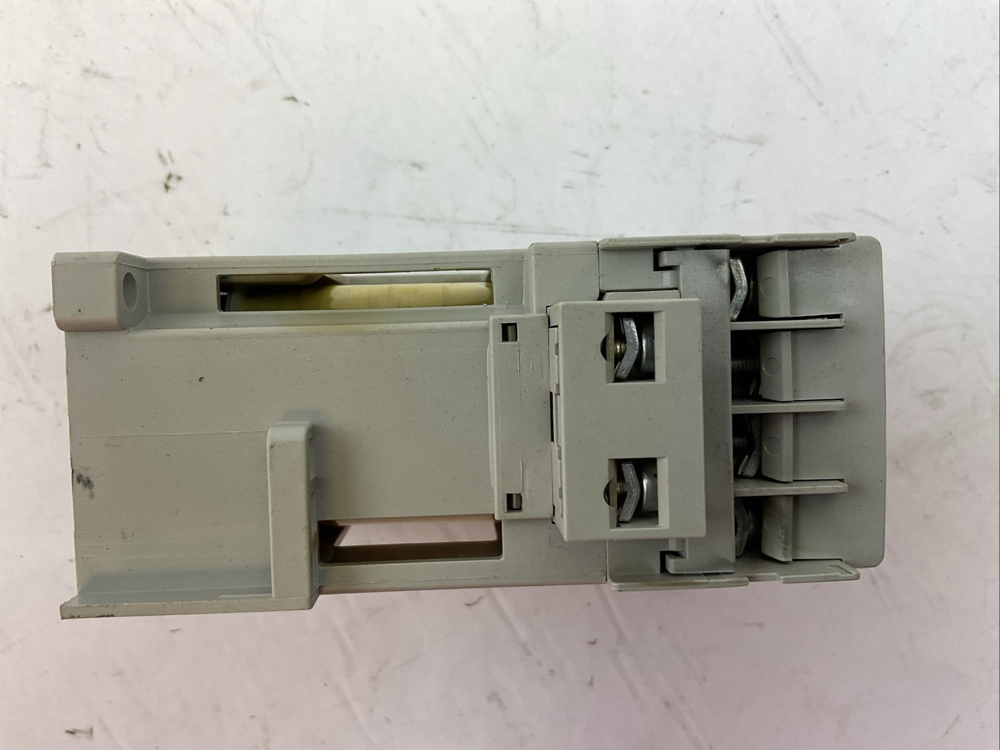 ALLEN BRADLEY 700-CFM400Z* SER A CONTACTOR 600VAC 30A COIL 24VDC