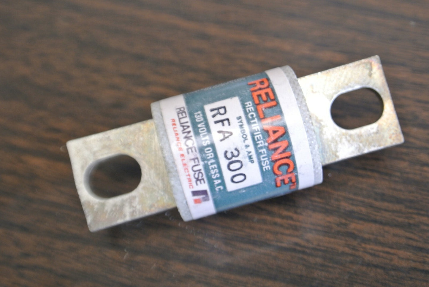 BOX of 10 / RELIANCE RFA300 RECTIFIER FUSE / 300A / 130V / NEW SURPLUS