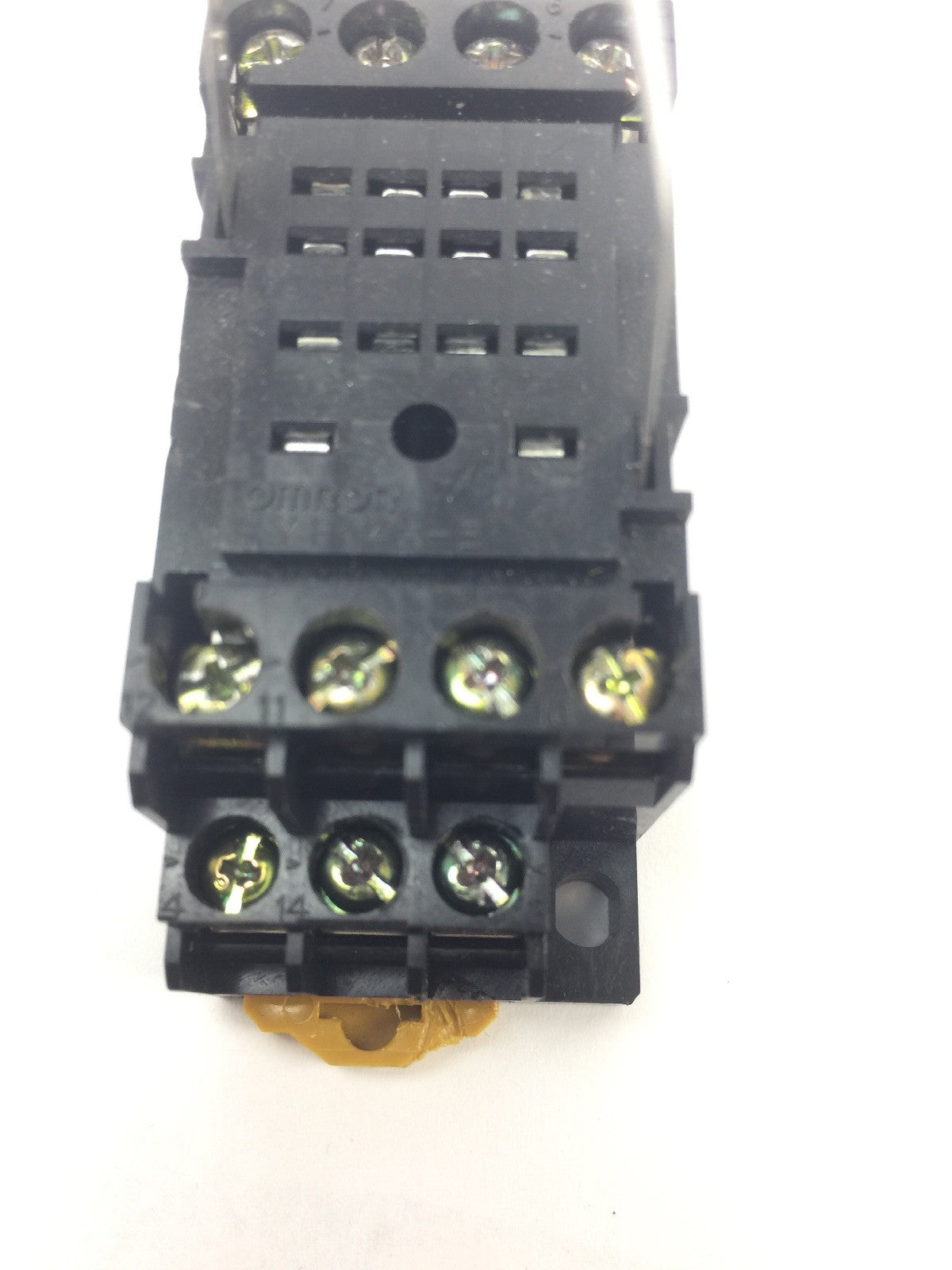 OMRON MY4Z-CR RELAY 220/240 VAC WITH OMRON PYF14A-E RELAY SOCKET
