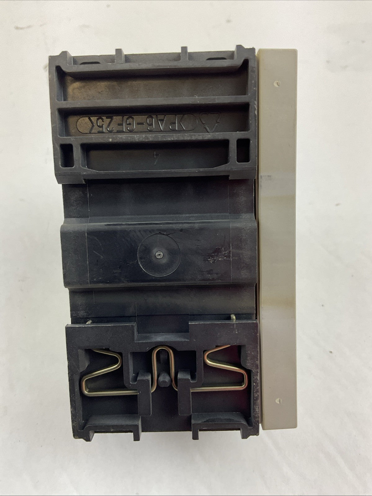 ALLEN BRADLEY 140M-C2E-B16 MOTOR PROTECTOR SER C 1.0-1.6A 140M-C-A SER A