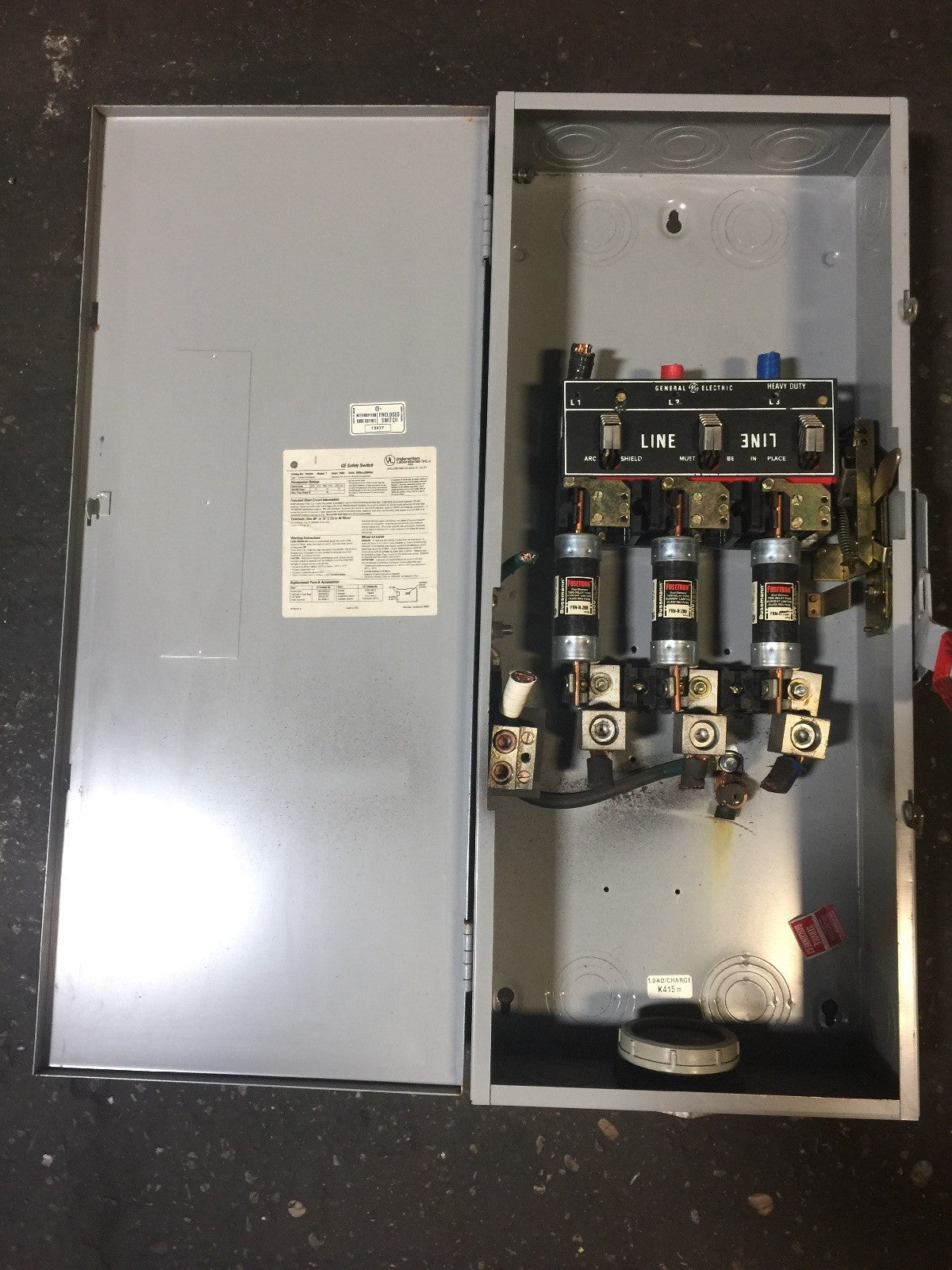 GE TH4324 SAFETY SWITCH 200A 240VAC 250VDC 60HP TYPE 1
