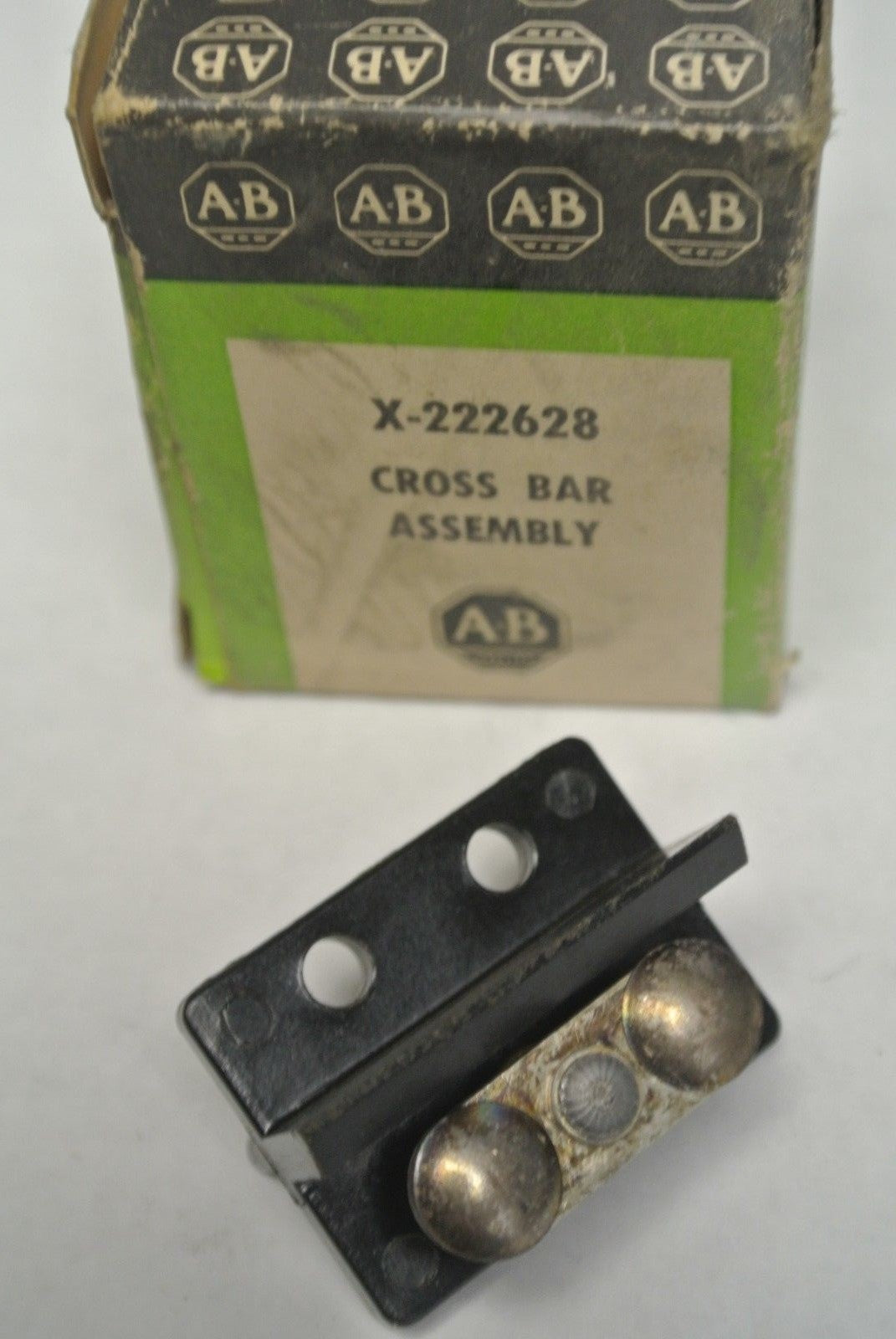 ALLEN-BRADLEY X-222628 CROSS BAR ASSEMBLY / NEW SURPLUS