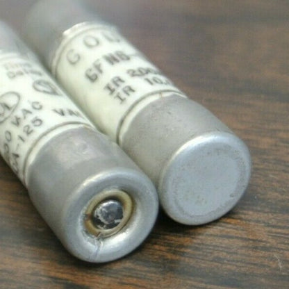 LOT of 8 / GOULD GFN6-1/4 TIME-DELAY FUSES / 6-1/4A / 250VAC / NEW SURPLUS
