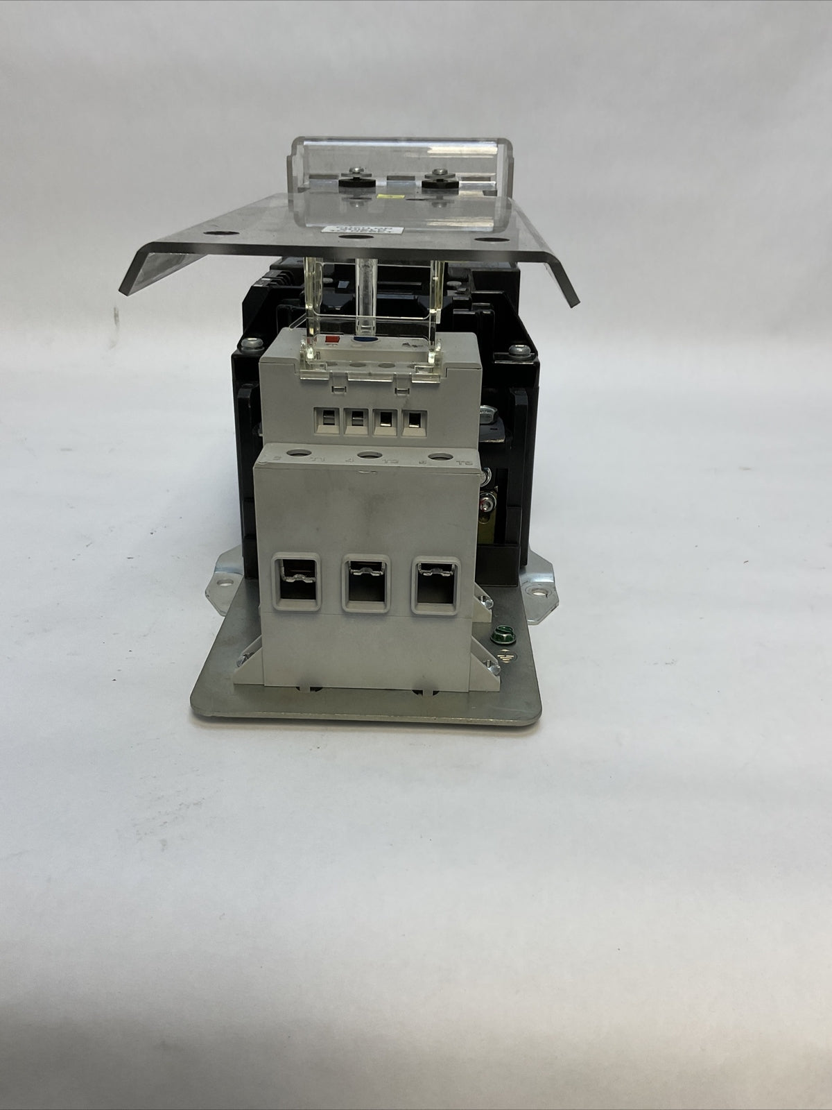 ALLEN BRADLEY SIZE 3 STARTER 500F-DOD930 SER C 90A 600VAC 50HP 592-EEGD SER C