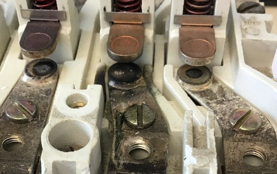 WESTINGHOUSE AC LIGHTING CONTACTOR A202K1EA MODEL J 6710C54G34