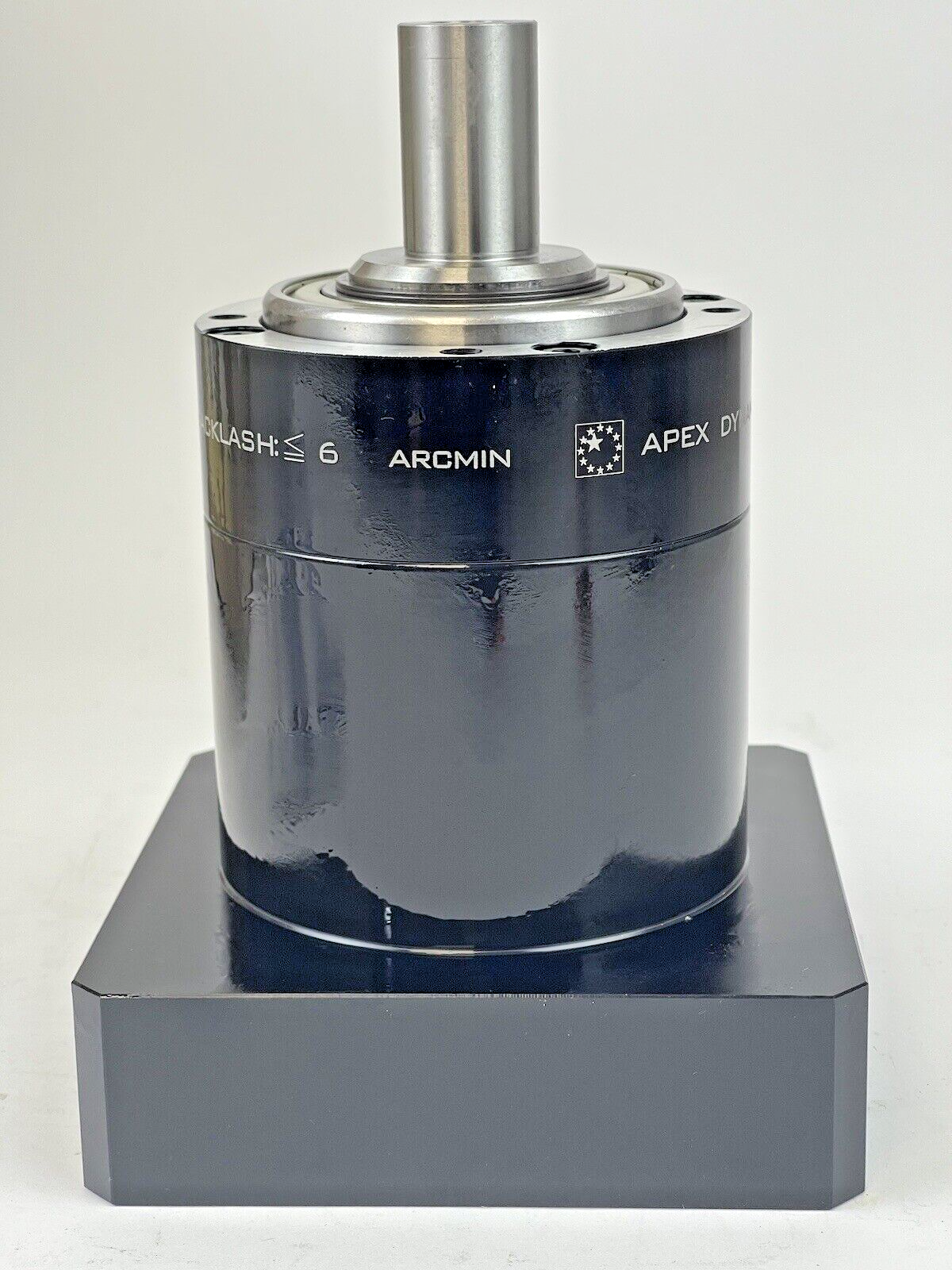 APEX DYNAMICS - PE090- PLANETARY GEARBOX FOR ALLEN BRADLEY MPL-B4530F-4:1 RATIO