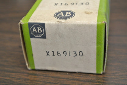 ALLEN-BRADLEY X-169130 AUXILIARY SWITCH for STARTERS / NEW SURPLUS