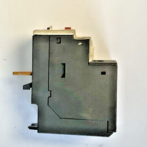 TELEMECANIQUE LRD 14 CONTACTOR 7-10A 690V 50/60HZ ***LOTOF2***