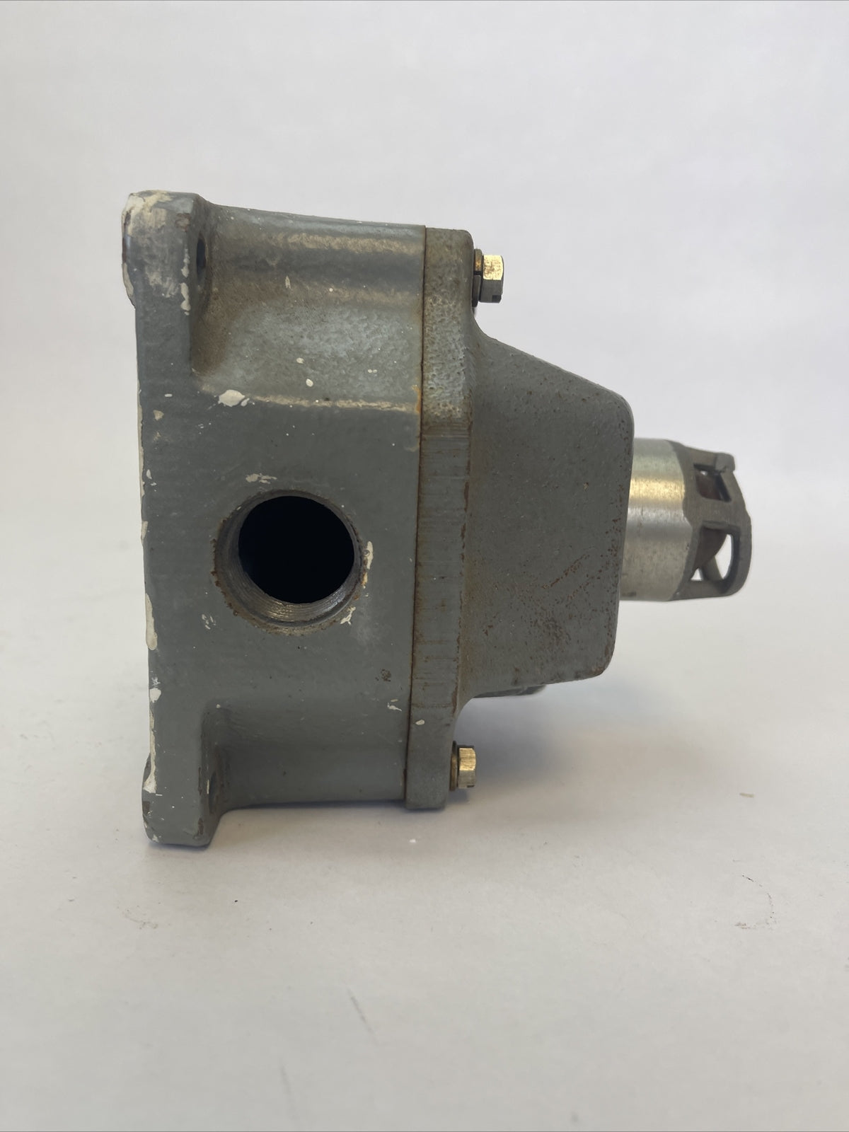 SQUARE D CLASS 9001 TYPE GR-128 SER A EXPLOSION PROOF CONTROL STATION LAMP 120V