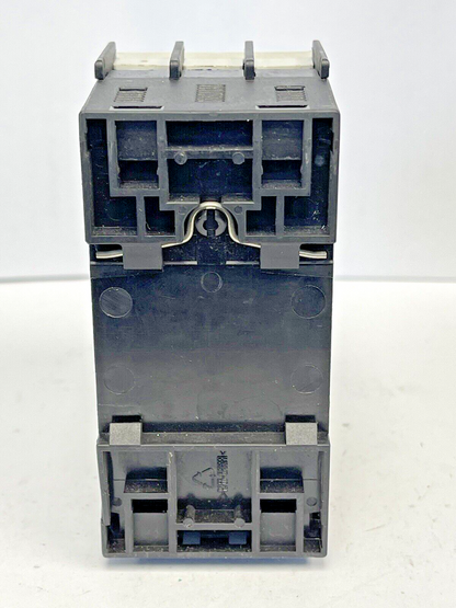 SIEMENS - 3RV1021-1CA10- CIRCUIT BREAKER / MOTOR PROTECTOR