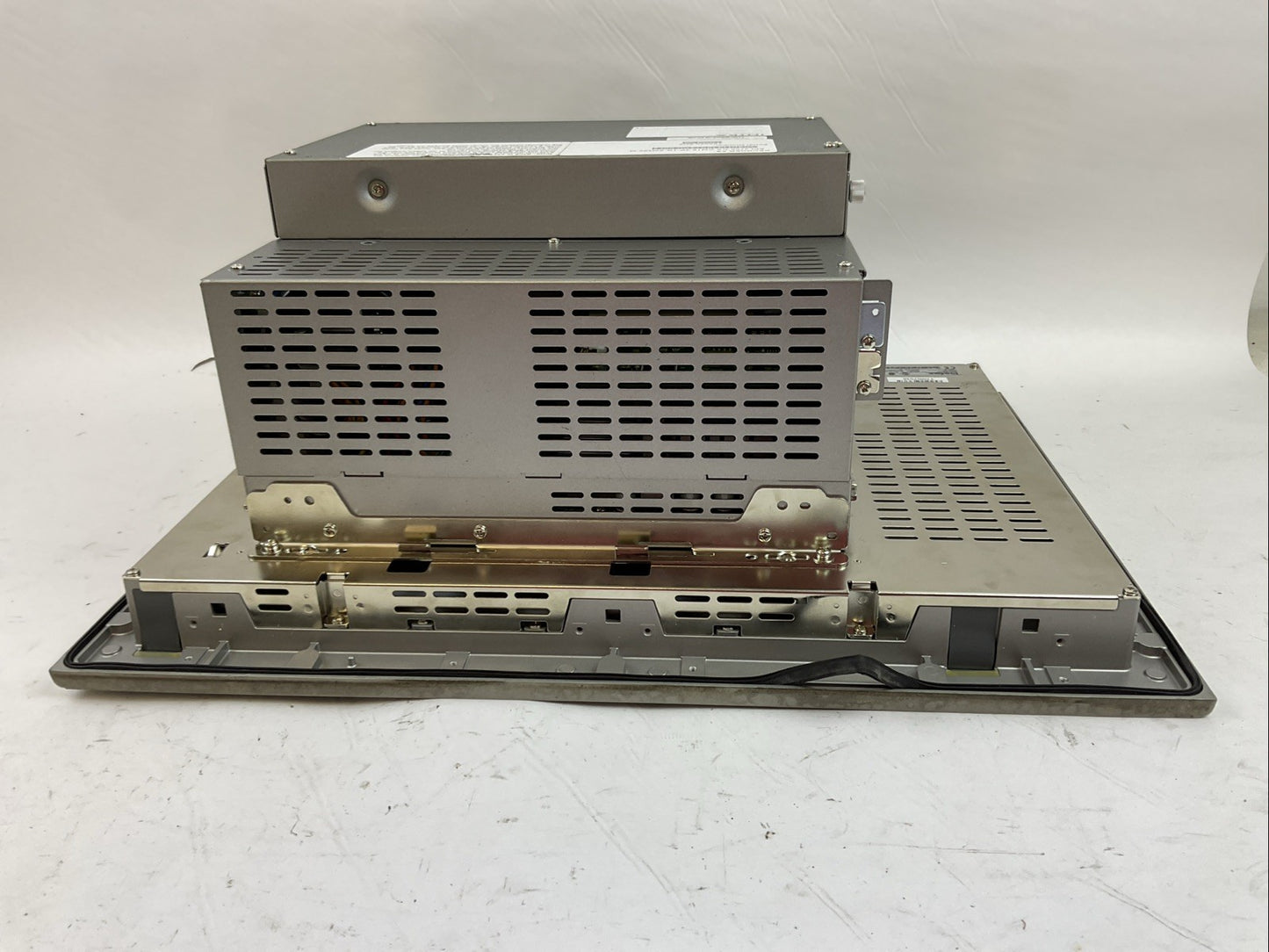 APL3700-KA-CM18-2P-1G-XM250-M INTERFACE INTRA ILC-0601-002 PRO-FACE 6320003-05