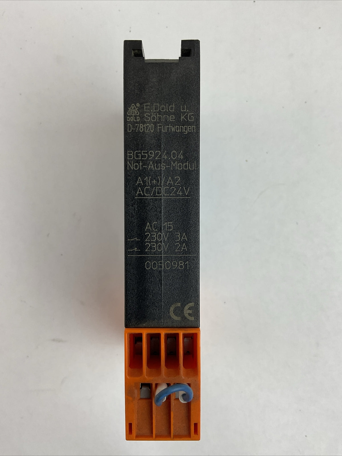E. DOLD BG5924.04 SAFETY RELAY