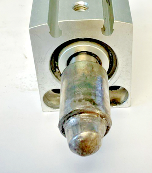FESTO ADVC-20-15-I-P-A PNUEMATIC CYLINDER (2 W708) (1 D108) 10BAR ***LOTOF3***