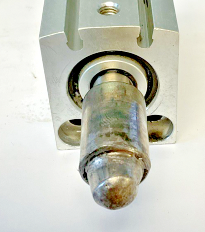 FESTO ADVC-20-15-I-P-A PNUEMATIC CYLINDER (2 W708) (1 D108) 10BAR ***LOTOF3***