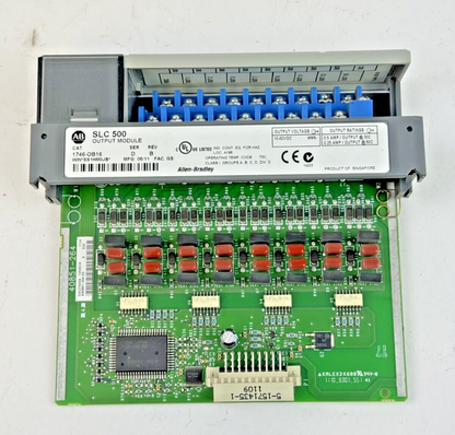 ALLEN-BRADLEY - 1746-OB16 SER. D REV. B - SLC 500 OUTPUT MODULE