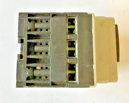 ALLEN BRADLEY 140M-C2T-B16 MOTOR PROTECTOR SER.C 1.6A 50/60HZ