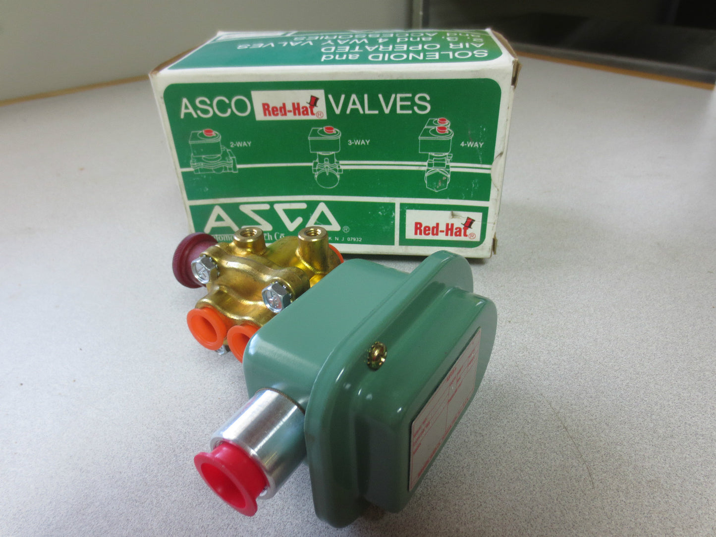 ASCO WPKB8342C3PMS SOLENOID VALVE 120/60, 20W, 3/8 PIPE, 3/16 ORIFICE 125psi NEW