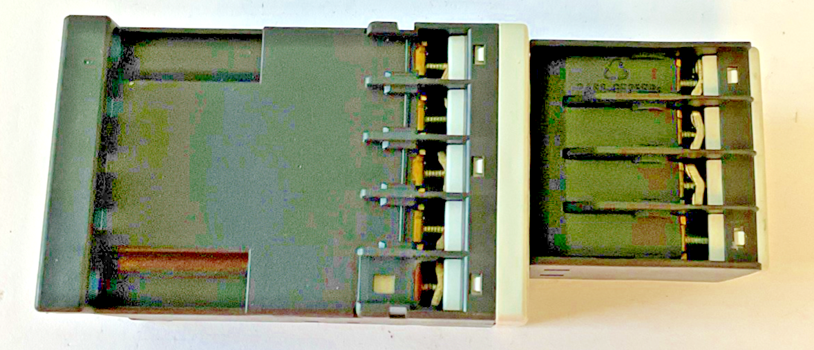 SIEMENS 3ZX1012-0RH11-1AA1 CONTACT  W/ 3RH1911-1GA22-3AA1 RELAY