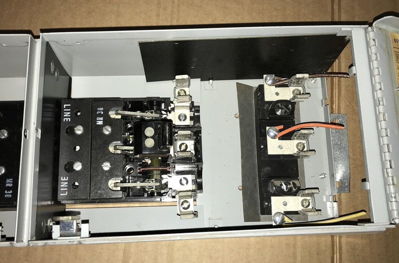 GE General Electric THFP361L 30A, 600VAC TYPE QMR TWIN PANELBOARD SWITCH