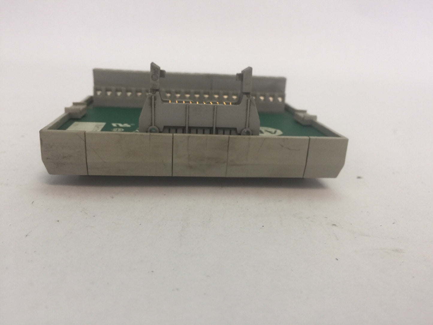 ALLEN BRADLEY 1492-IFM20F INTERFACE MODULE SER A REV A